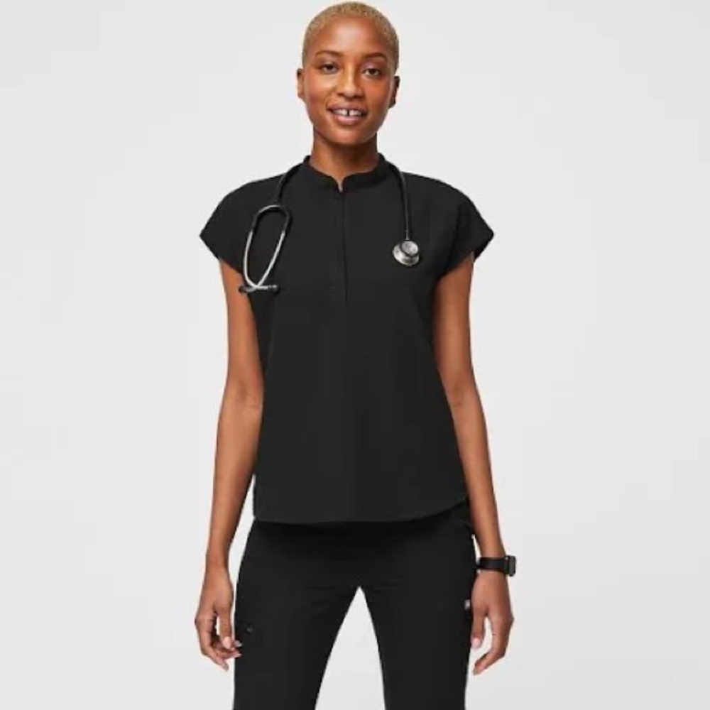 FIGS core scrub set black Rafaela/Zamora size S (top) & M (bottom)
